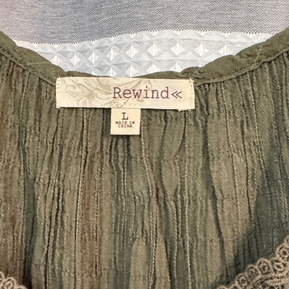 Rewind Sage Green Button-Front Blouse - Picture 2 of 4